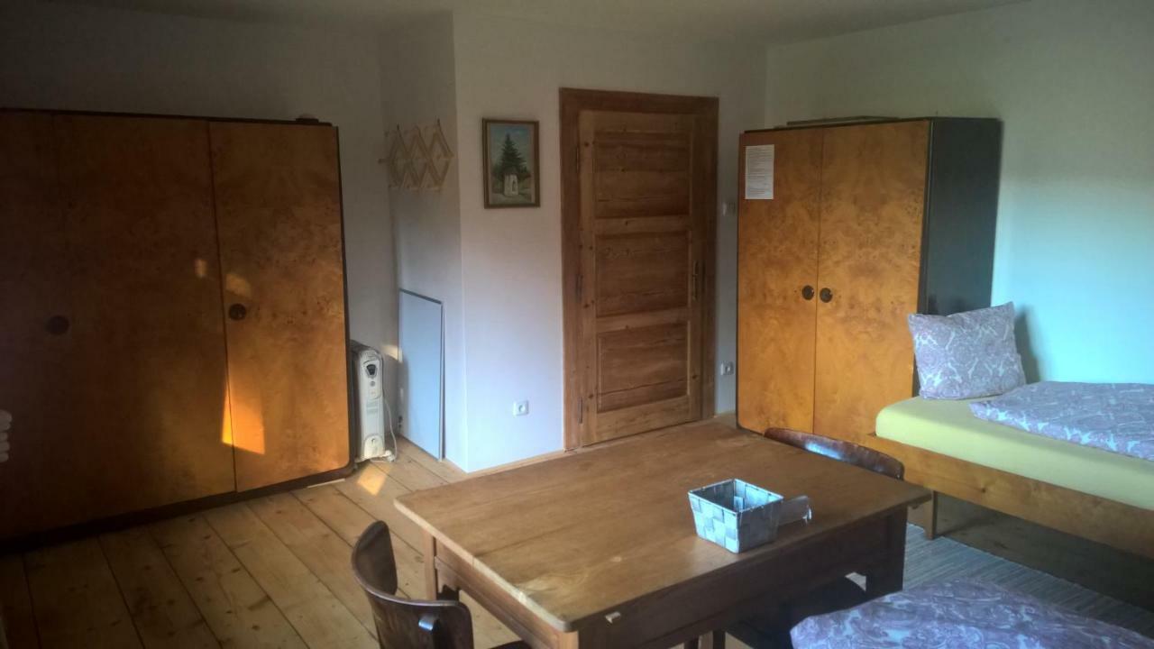 Kovaruv Mlyn Apartment Stachy Bagian luar foto